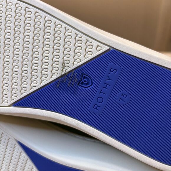 NEW Rothy's Women's The‎ Original Tan Comfort Slip-On Sneaker Shoes US Size 7.5 - Picture 8 of 12